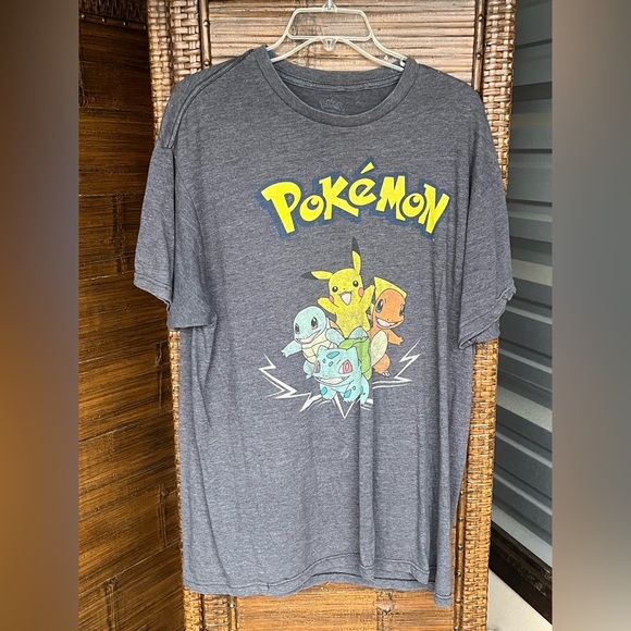 Pokemon Gray Size XL Men’s T-Shirt - Picture 1 of 3